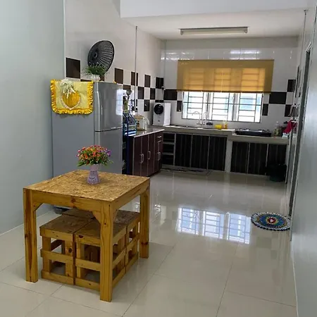 Makmur Homestay Taiping Exterior photo