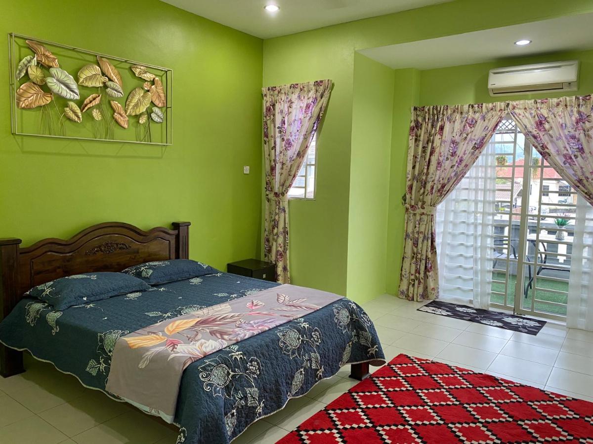 Holiday home Makmur